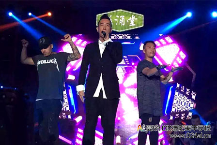 参加香格里拉酒店商演 
